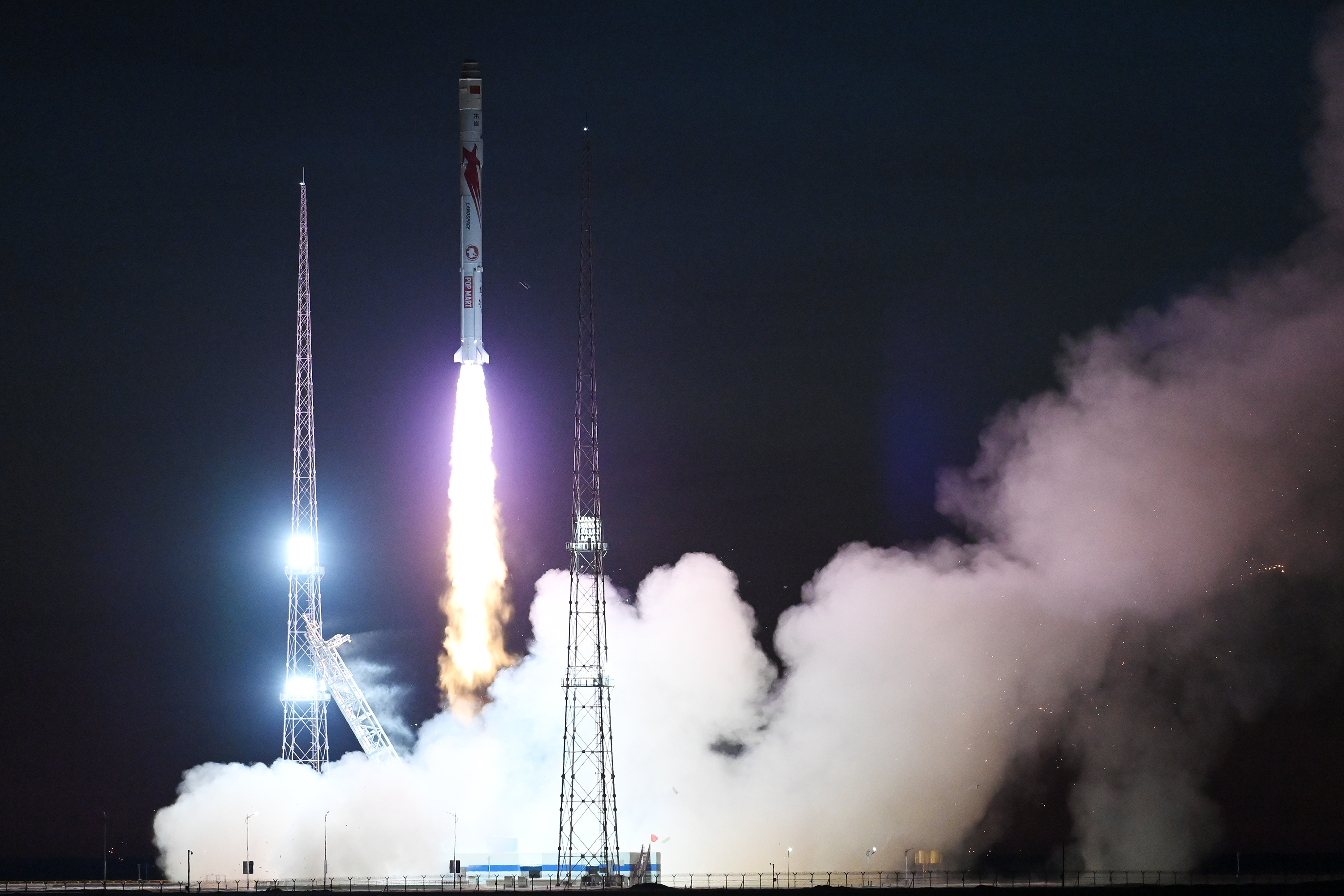 朱雀二号改进型遥一运载火箭发射成功
