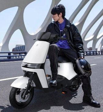 爱玛A7 Plus上市：技术创新与市场定位的双重突破