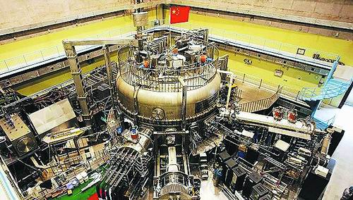 中国“人造太阳”配上“赤霄光剑”