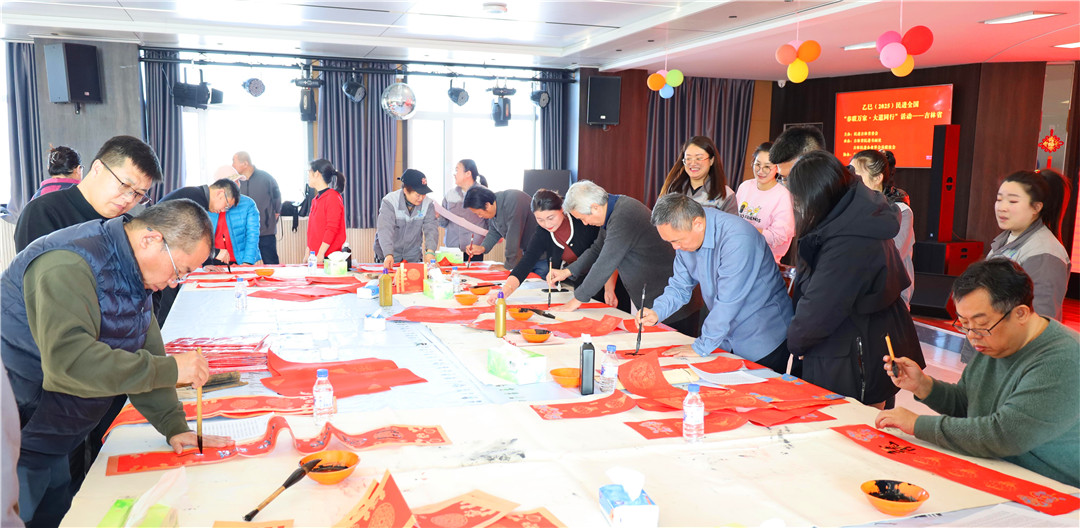 “戏曲焕新•乙巳蛇年直播”封箱大戏落幕 科技与戏曲碰撞新火花