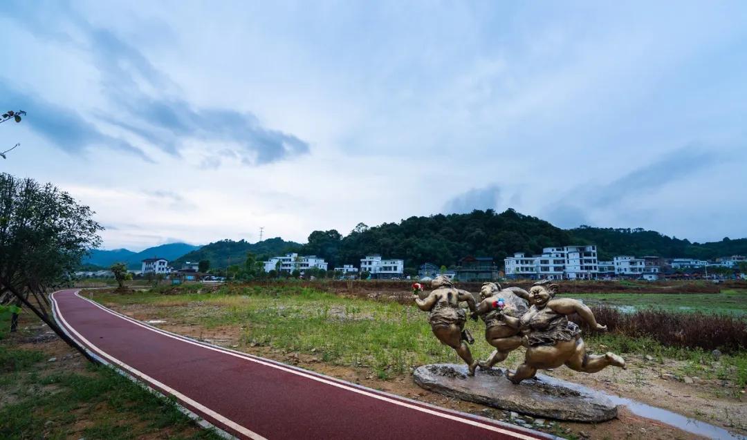 清远连樟村的“新春特别利是”：学新技能 抢好工作