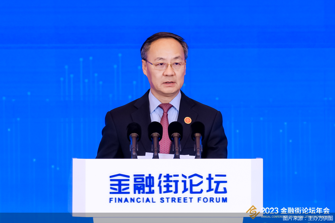 两会新声丨李云泽:金融行业稳健运行 金融服务提质增效