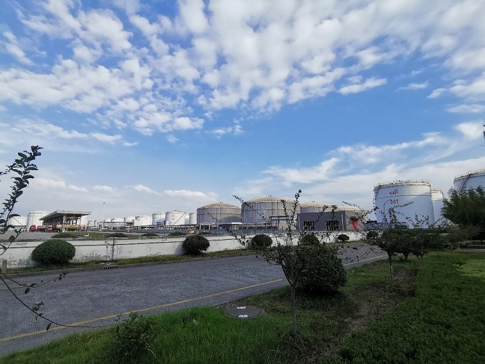 乙二醇期货3月14日主力小幅上涨1.23% 收报4518.0元