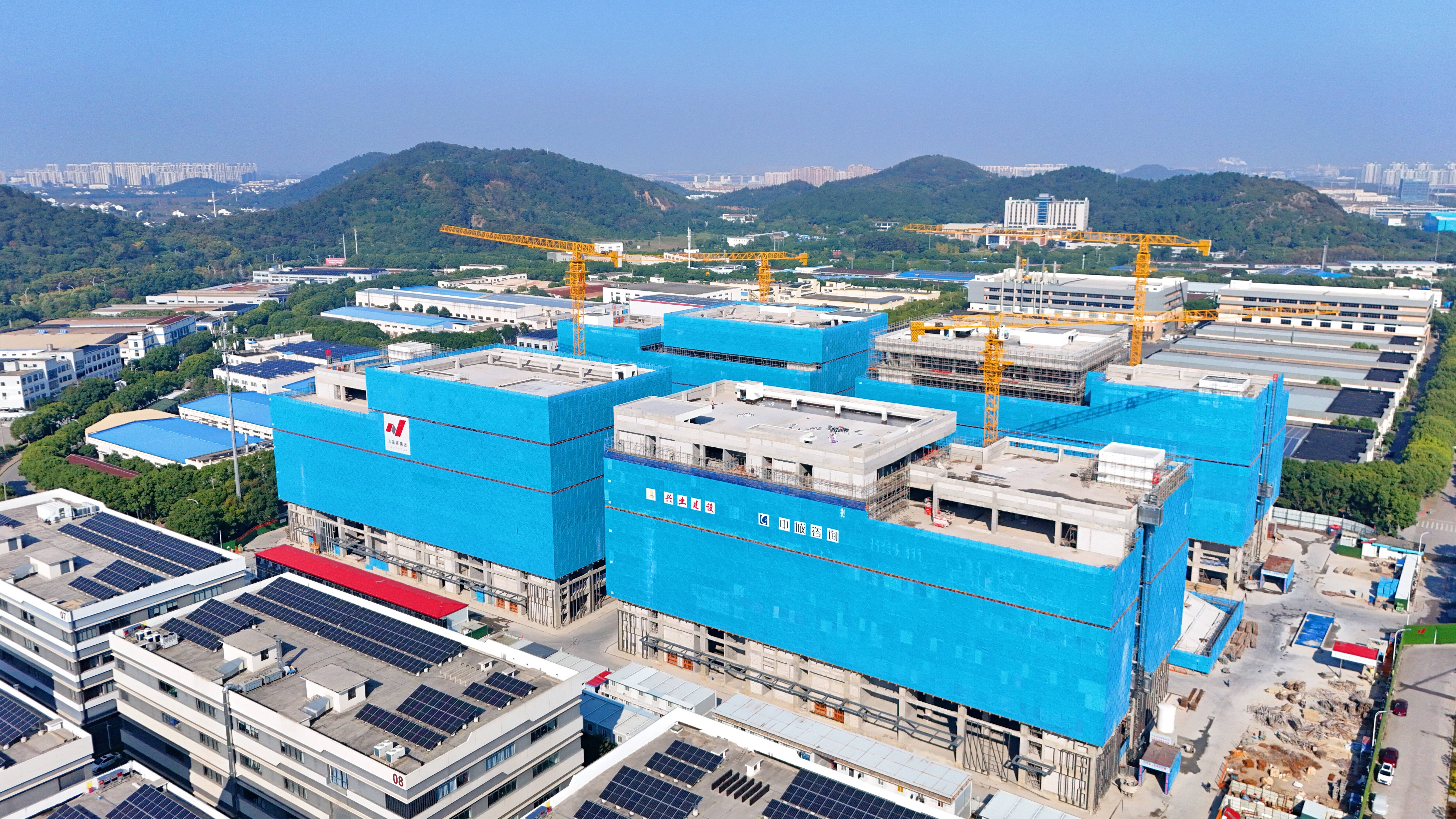 中关村论坛聚焦“AI+新材料”：枫清科技与中化信息共建联合实验室推动产业升级