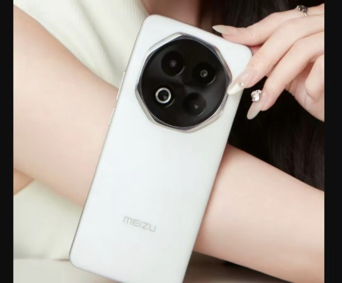 星纪魅族新品发布会：魅族 Note 16 系列与 Flyme AIOS 2 登场