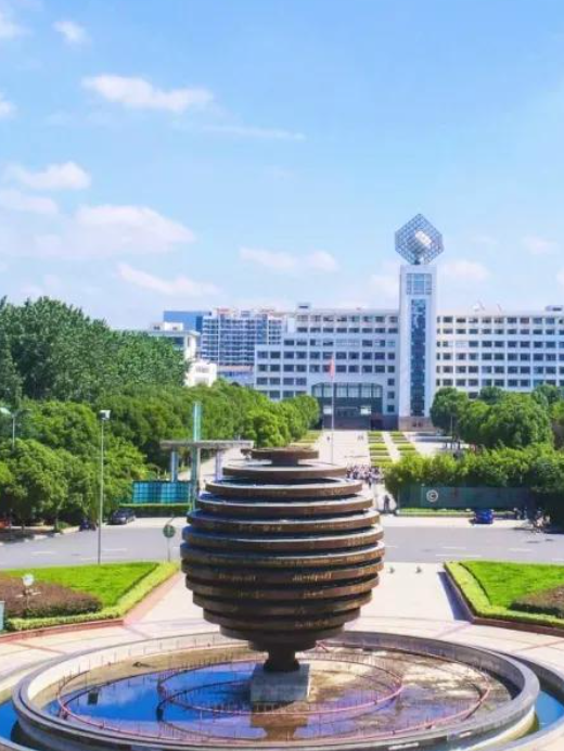 记者手记：让科学之光在争鸣中更加璀璨
