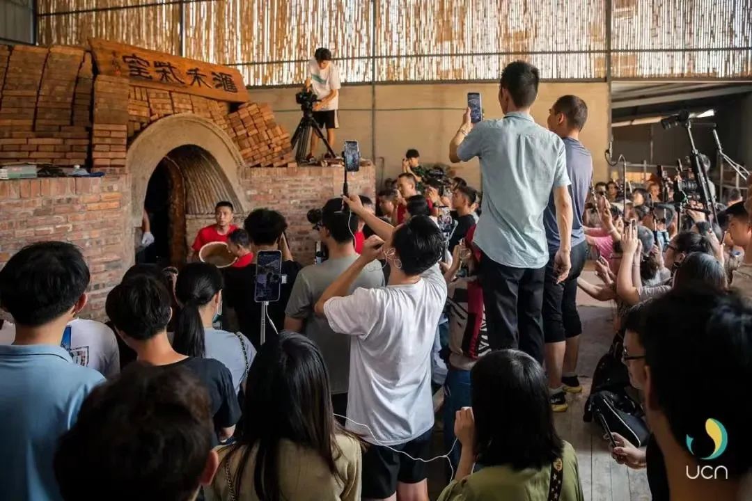 郭瑜：激活就业与发展潜力 短视频直播的新经济实践与价值