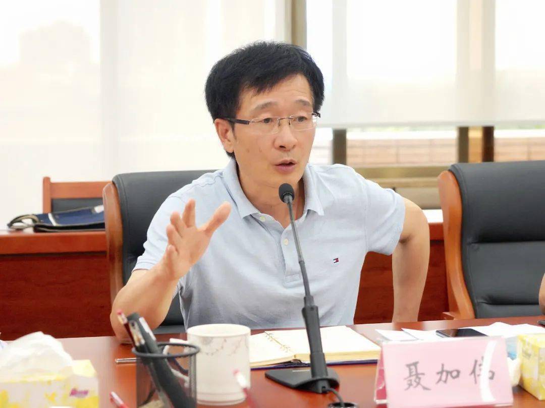 2025中国经济半年报丨释放服务消费潜能 精准施策扩内需