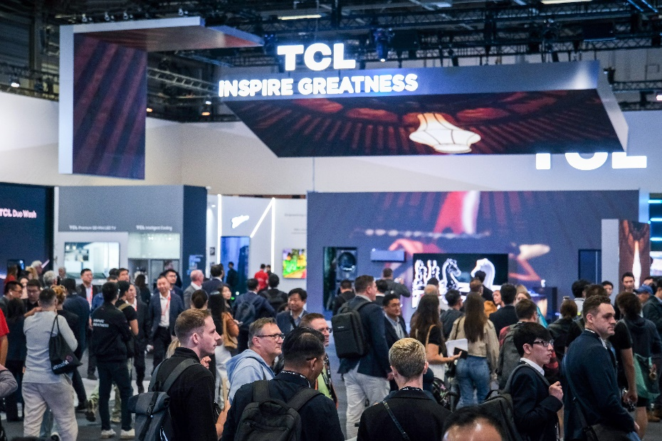 TCL以AI与健康创新产品亮相IFA 2025